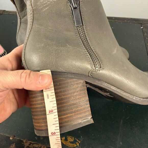 Lucky Brand Women's Walba Booties Women's Shoes Size 10 Gray - Picture 6 of 6